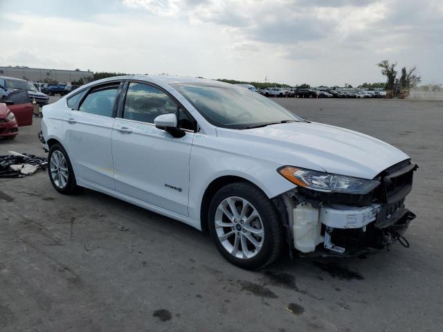 Photo 4 from auction – 2019 FORD FUSION SE with VIN 3FA6P0LU2KR188565