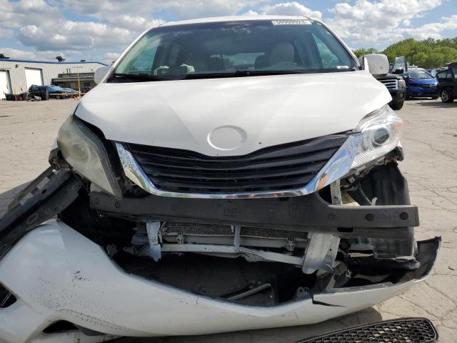 Photo 5 from auction – 2011 TOYOTA SIENNA LE with VIN 5TDKK3DC2BS021702