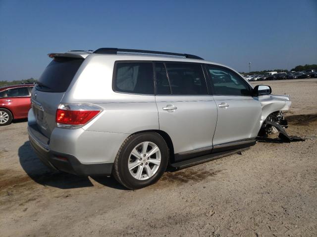 Photo 3 from auction – 2012 TOYOTA HIGHLANDER with VIN 5TDZK3EH4CS057966