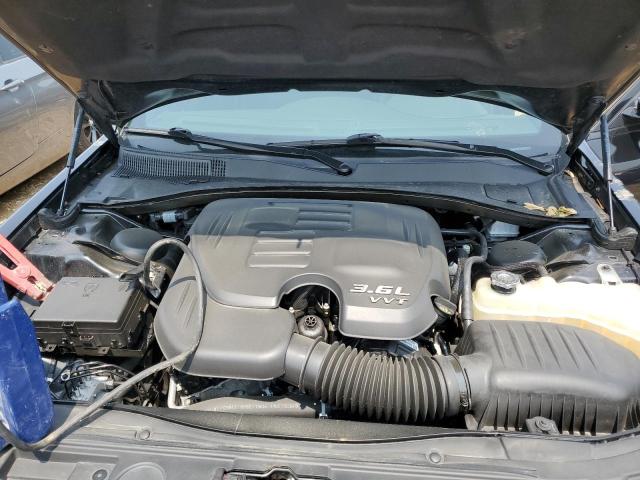 Photo 11 from auction – 2019 CHRYSLER 300 with VIN 2C3CCABG4KH533590