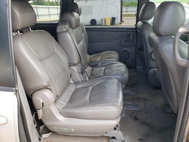 Photo 11 from auction – 2004 TOYOTA SIENNA CE with VIN 5TDZA23C54S134463