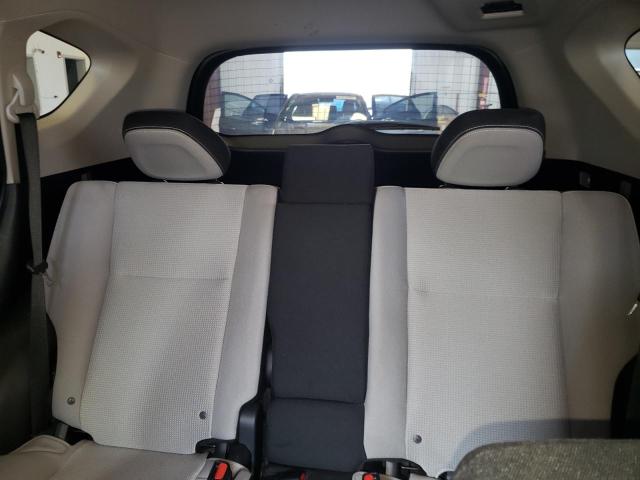 Photo 10 from auction – 2018 TOYOTA RAV4 ADVEN with VIN JTMRFREV4JJ232076