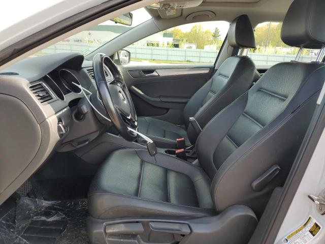 Photo 7 from auction – 2017 VOLKSWAGEN JETTA SE with VIN 3VWDB7AJ7HM285541