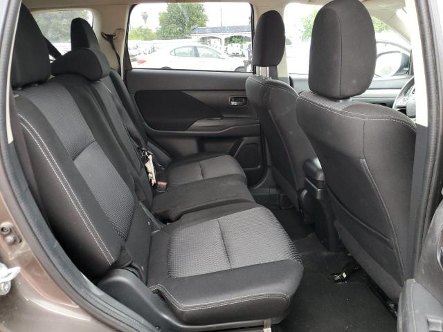 Photo 11 from auction – 2018 MITSUBISHI OUTLANDER with VIN JA4AD2A32JZ015331
