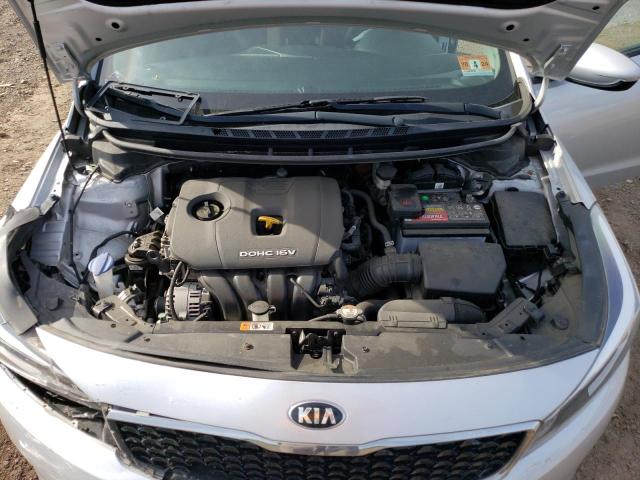 Photo 11 from auction – 2017 KIA FORTE LX with VIN 3KPFK4A70HE107074