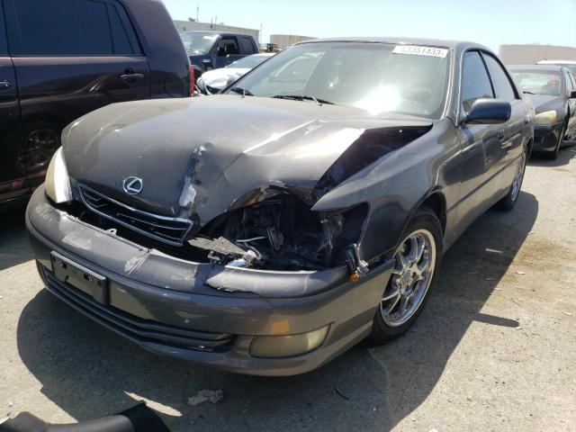 LEXUS ES 300 2001 with VIN JT8BF28G210308131 - Photo from auction