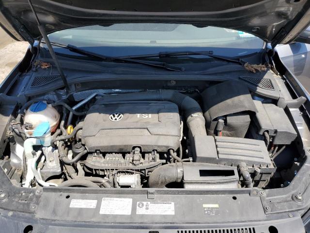 Photo 11 from auction – 2015 VOLKSWAGEN PASSAT S with VIN 1VWAT7A37FC098137