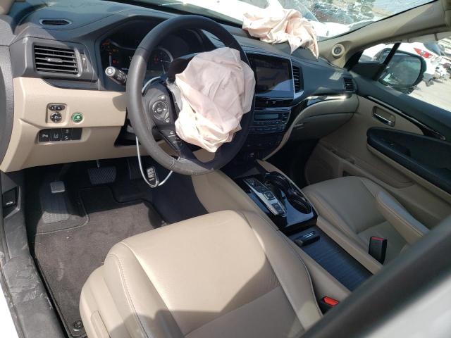 Photo 8 from auction – 2017 HONDA PILOT TOUR with VIN 5FNYF5H90HB032378