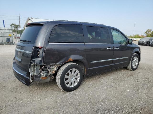 Photo 3 from auction – 2015 CHRYSLER TOWN & COU with VIN 2C4RC1BG2FR505695