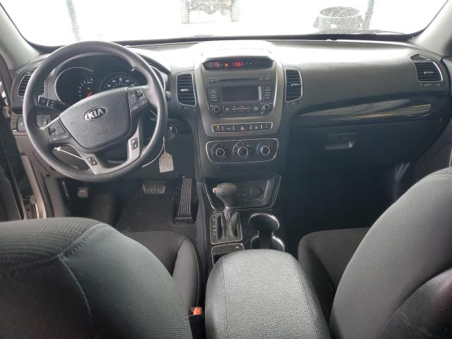 Photo 8 from auction – 2015 KIA SORENTO LX with VIN 5XYKT3A60FG622380