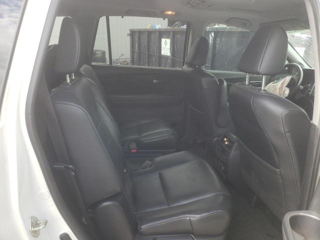 Photo 11 from auction – 2016 HONDA PILOT ELIT with VIN 5FNYF6H02GB056073