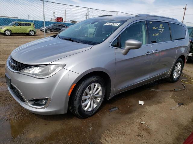 CHRYSLER PACIFICA T 2018 with VIN 2C4RC1BG9JR357361 - Photo from auction