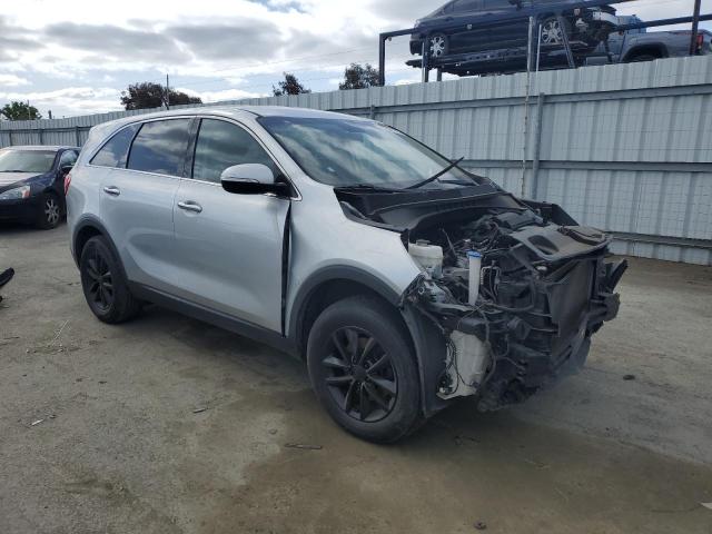 Photo 4 from auction – 2016 KIA SORENTO LX with VIN 5XYPG4A31GG044345