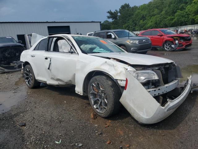 Photo 4 from auction – 2015 CHRYSLER 300C PLATI with VIN 2C3CCAPGXFH908851