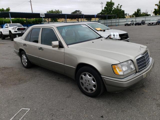 Zdjęcie 4 z aukcji – 1995 MERCEDES-BENZ E 320 BASE z VIN WDBEA32E2SC240423