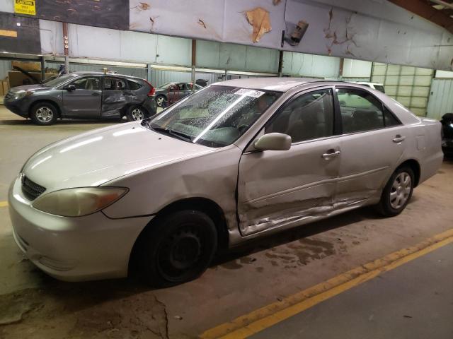 TOYOTA CAMRY LE 2003 with VIN 4T1BE32KX3U727049 - Photo from auction