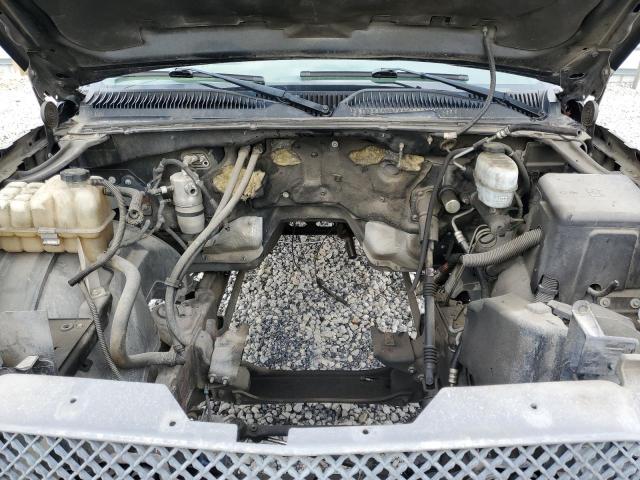 Photo 11 from auction – 2004 CHEVROLET SILVERADO with VIN 1GCHC23U24F257054