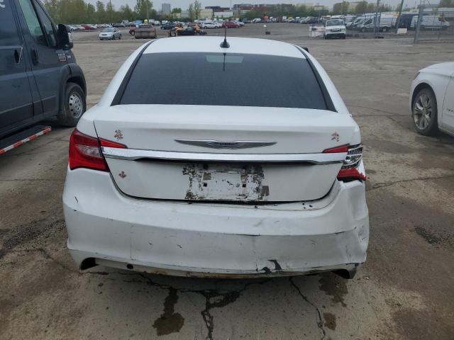 Photo 6 from auction – 2013 CHRYSLER 200 TOURIN with VIN 1C3CCBBB7DN601644