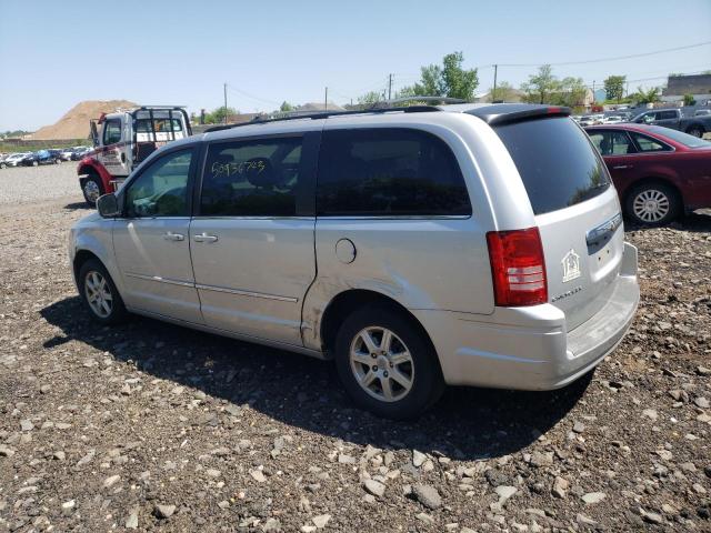 Photo 2 from auction – 2010 CHRYSLER TOWN & COU with VIN 2A4RR5D10AR141357
