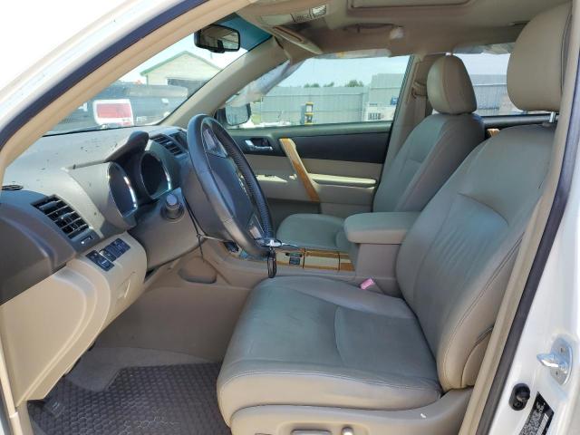 Photo 7 from auction – 2009 TOYOTA HIGHLANDER with VIN JTEEW44A392033103