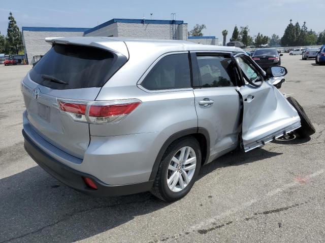 Photo 3 from auction – 2016 TOYOTA HIGHLANDER with VIN 5TDZKRFH2GS129092