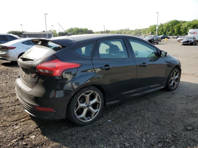 Photo 3 from auction – 2017 FORD FOCUS ST with VIN 1FADP3L94HL233985