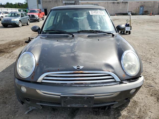 Photo 5 from auction – 2006 MINI COOPER with VIN WMWRC33566TK18584