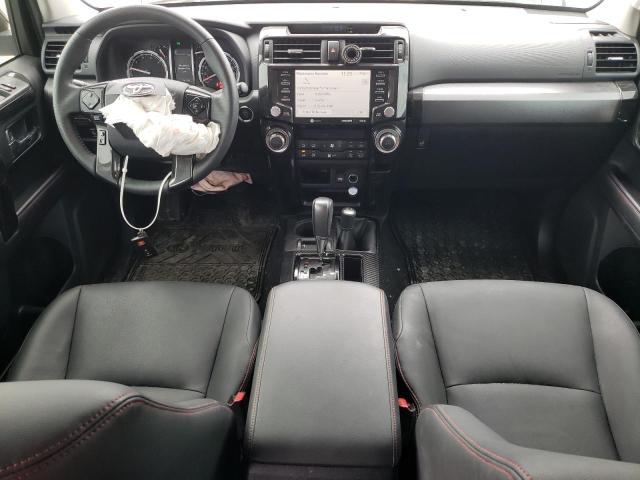 Photo 8 from auction – 2020 TOYOTA 4RUNNER SR with VIN JTEBU5JR3L5800057