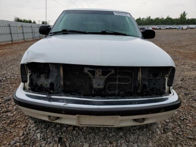 Photo 5 from auction – 2000 CHEVROLET BLAZER with VIN 1GNDT13W2Y2338005