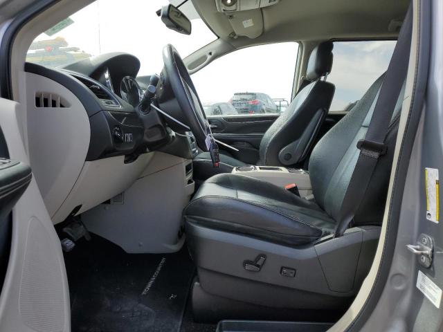 Photo 7 from auction – 2014 CHRYSLER TOWN & COU with VIN 2C4RC1BG8ER383732