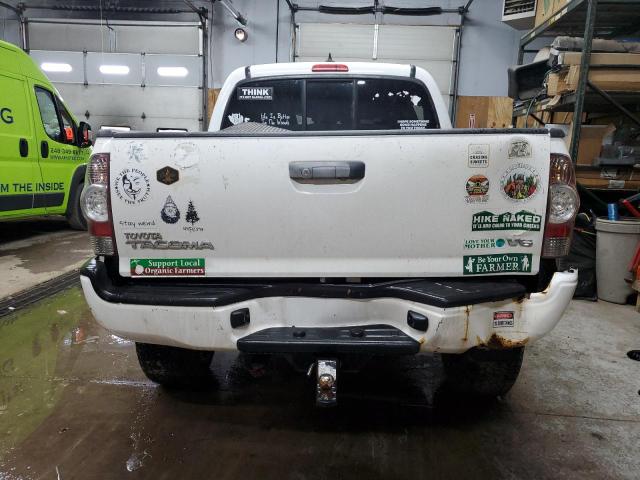 Photo 6 from auction – 2015 TOYOTA TACOMA DOU with VIN 3TMLU4EN6FM201159