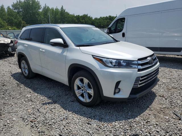 Photo 4 from auction – 2018 TOYOTA HIGHLANDER with VIN 5TDDZRFH9JS909510