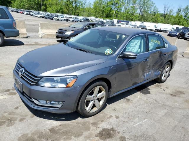 VOLKSWAGEN PASSAT S 2015 with VIN 1VWAT7A37FC098137 - Photo from auction