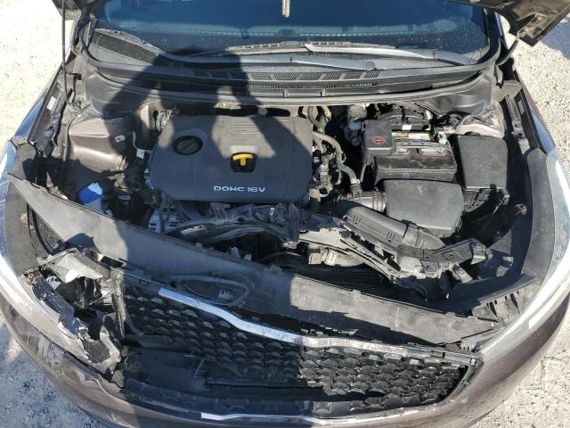 Photo 11 from auction – 2017 KIA FORTE LX with VIN 3KPFL4A76HE043877