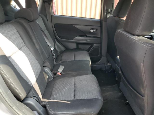 Photo 10 from auction – 2018 MITSUBISHI OUTLANDER with VIN JA4AD3A35JZ059720