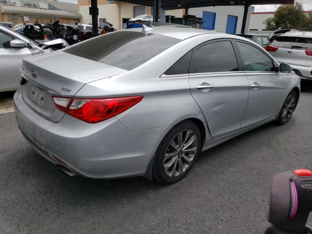 Photo 3 from auction – 2011 HYUNDAI SONATA SE with VIN 5NPEC4AB0BH241082