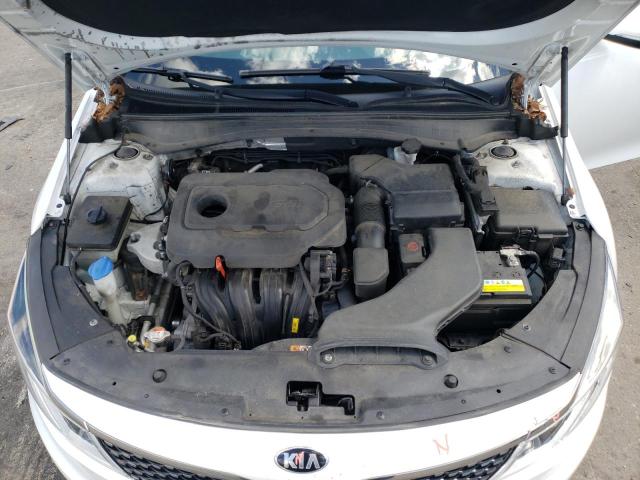 Photo 11 from auction – 2016 KIA OPTIMA EX with VIN 5XXGU4L31GG114534