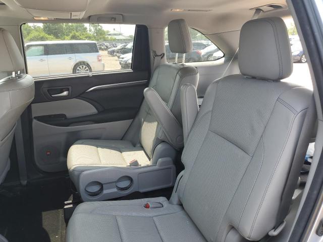 Photo 10 from auction – 2015 TOYOTA HIGHLANDER with VIN 5TDDKRFH2FS103570