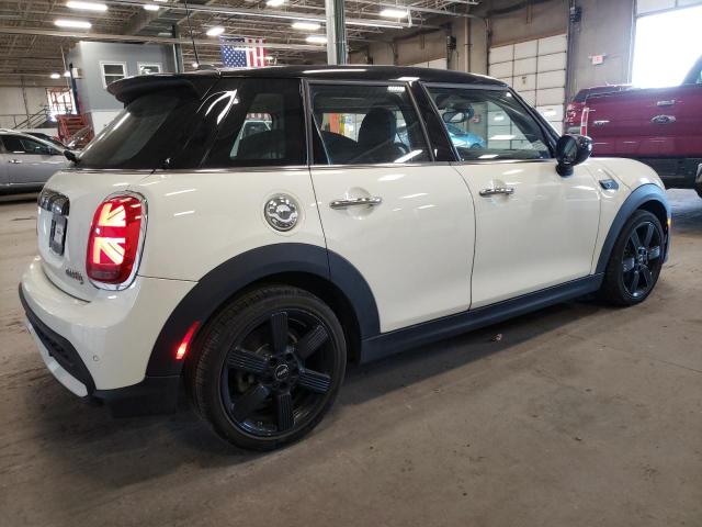 Photo 3 from auction – 2023 MINI COOPER S with VIN WMW53DK02P2T11541