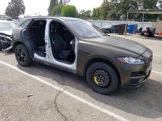 Photo 4 from auction – 2017 JAGUAR F-PACE PRE with VIN SADCJ2BV2HA097453