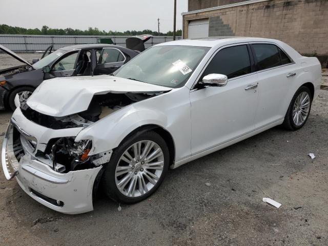 CHRYSLER 300C 2014 with VIN 2C3CCAET4EH380304 - Photo from auction