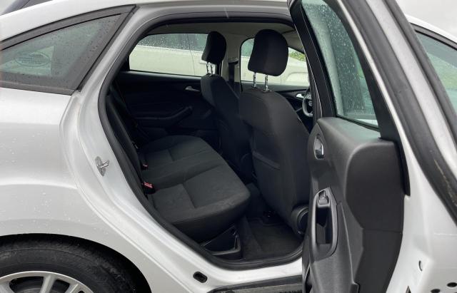 Photo 6 from auction – 2015 FORD FOCUS SE with VIN 1FADP3F26FL307676