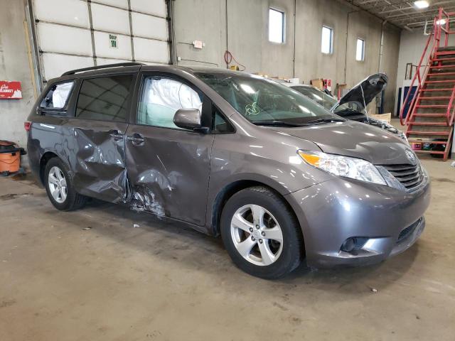 Photo 4 from auction – 2015 TOYOTA SIENNA LE with VIN 5TDKK3DCXFS573339