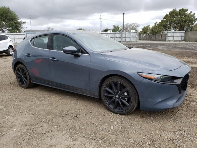 Photo 4 from auction – 2019 MAZDA 3 PREMIUM with VIN JM1BPANM4K1143228