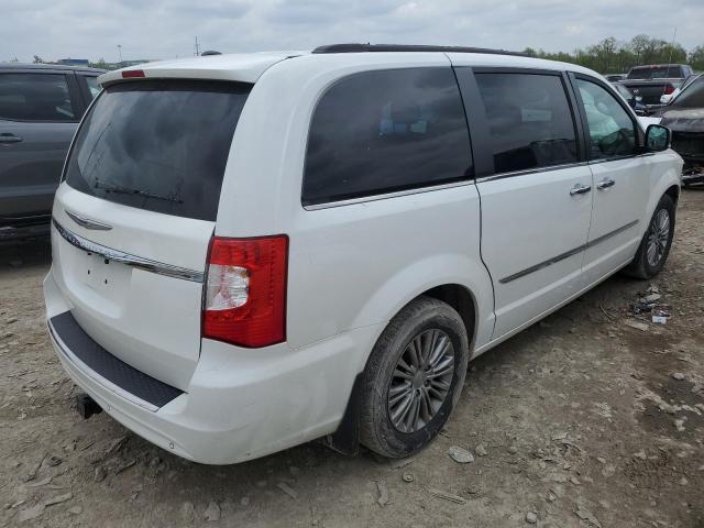 Photo 3 from auction – 2016 CHRYSLER TOWN & COU with VIN 2C4RC1CG5GR120194