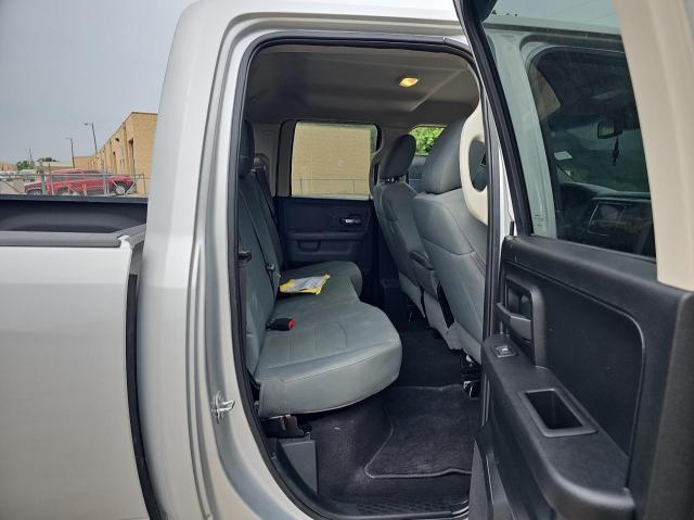Photo 6 from auction – 2019 RAM 1500 CLASS with VIN 1C6RR6FG7KS581337