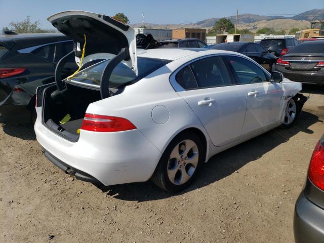 Photo 3 from auction – 2018 JAGUAR XE with VIN SAJAR4FX6JCP38084