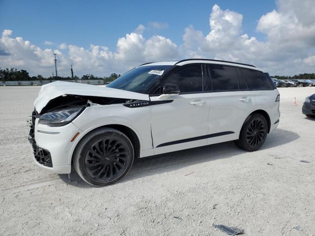 Photo 1 from auction – 2023 LINCOLN AVIATOR with VIN 5LM5J7WC2PGL05703