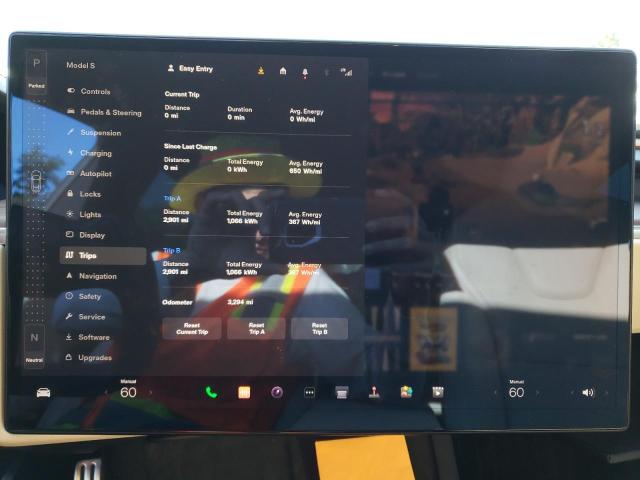 Photo 9 from auction – 2022 TESLA MODEL S with VIN 5YJSA1E57NF486539