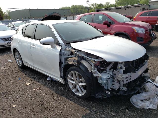 Photo 4 from auction – 2015 LEXUS CT 200 with VIN JTHKD5BH2F2220720